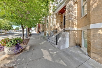 207 W Church Ave #202, Knoxville, TN 37902