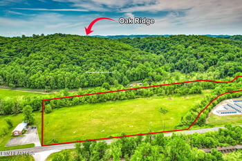 2073 Oliver Springs Hwy, Clinton, TN 37716