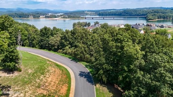 2078 Edgewater Sound, Morristown, TN 37814