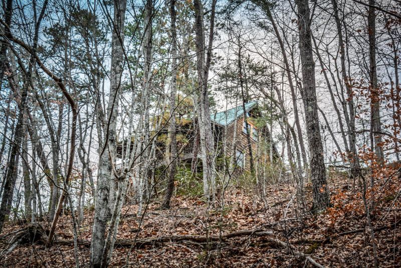 2079 Windy Ln, Sevierville, TN 37876