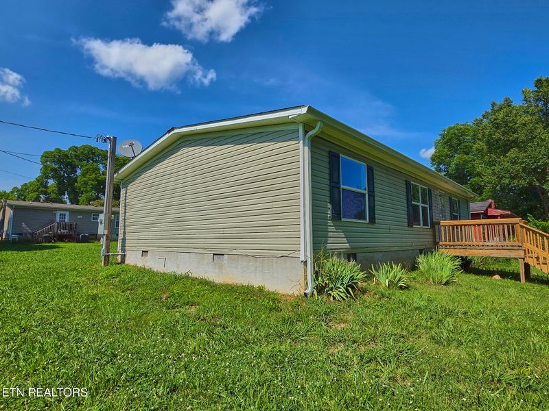 207b Fair St, Sweetwater, TN 37874