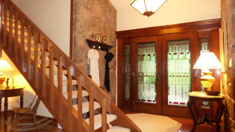 208 Connors Cir, Oak Ridge, TN 37830