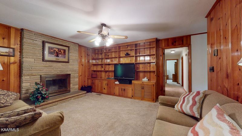 208 County Rd 134, Athens, TN 37303