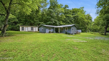208 County Road 44, Athens, TN 37303