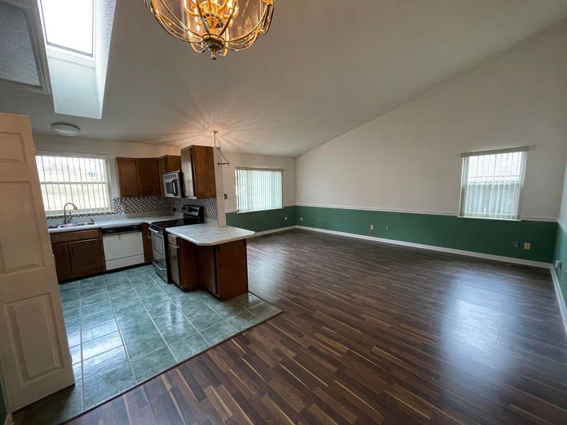 208 Farmington Tr, Kingston, TN 37763