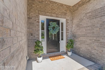 208 Mialaquo Cir, Loudon, TN 37774