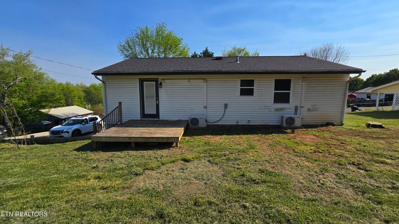 208 Riggs St, Athens, TN 37303
