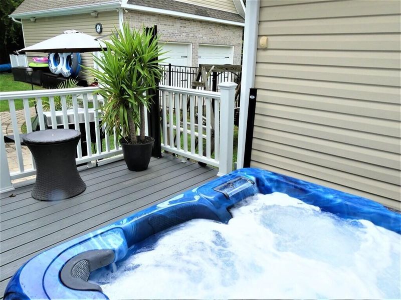 208 Shadows Lawn Dr, Athens, TN 37303