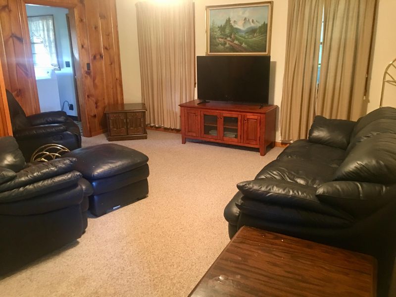 2082 Martel Rd, Lenoir City, TN 37772