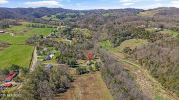 2086 Hickory Valley Rd, Maynardville, TN 37807