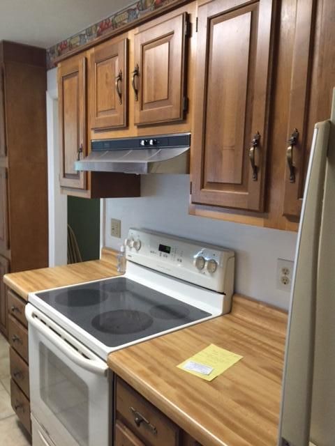 209 Alhambra Rd, Oak Ridge, TN 37830