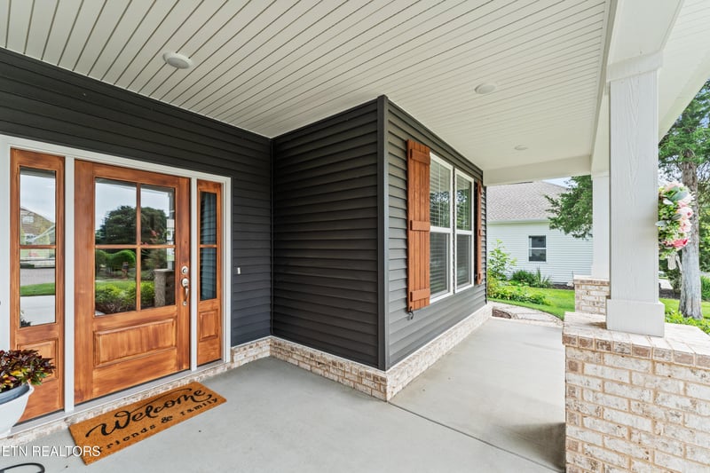 209 Chogi Ln, Loudon, TN 37774