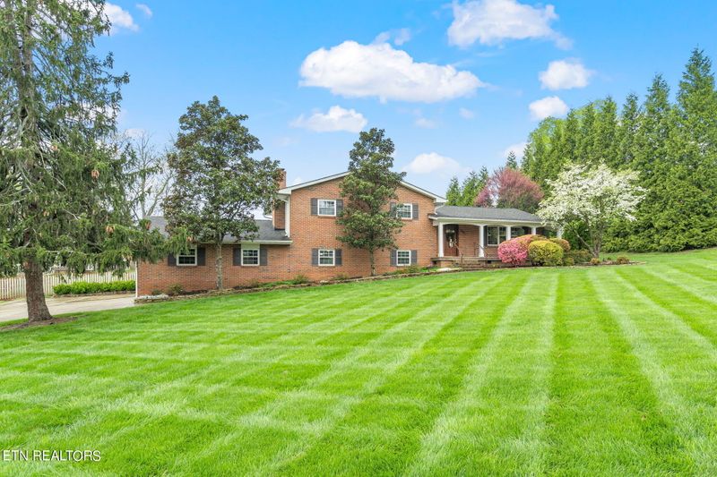 209 Cromwell Rd, Knoxville, TN 37923