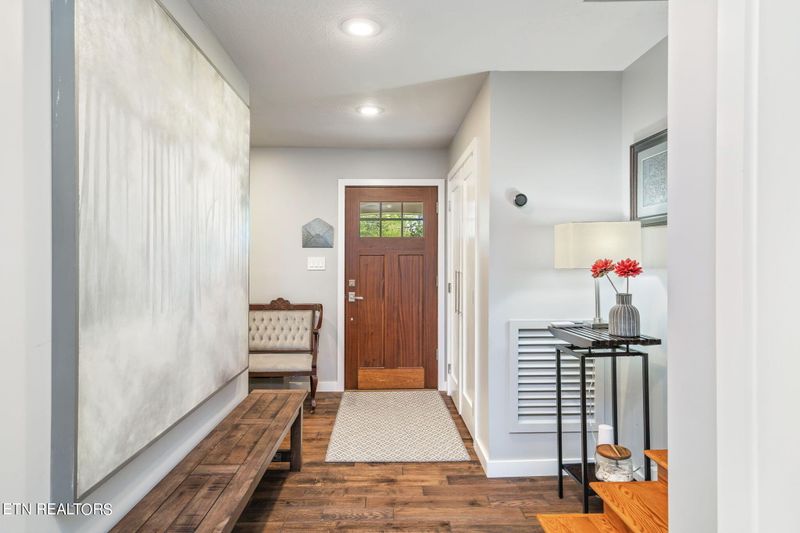 209 Cromwell Rd, Knoxville, TN 37923