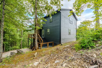 209 Cutter Gap Rd, Townsend, TN 37882