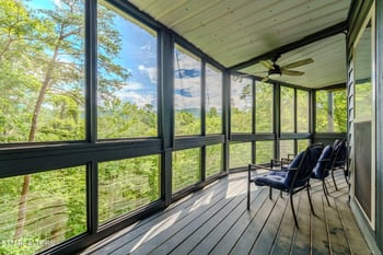 209 Cutter Gap Rd, Townsend, TN 37882