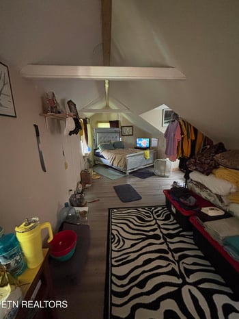 209 E Norton Rd, Knoxville, TN 37920