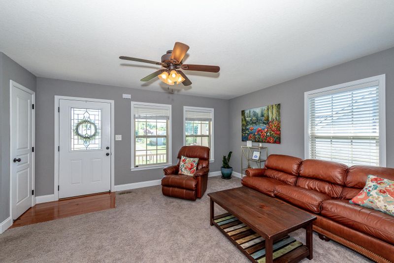 209 Juniper Ave, Alcoa, TN 37701