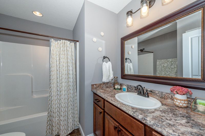 209 Juniper Ave, Alcoa, TN 37701