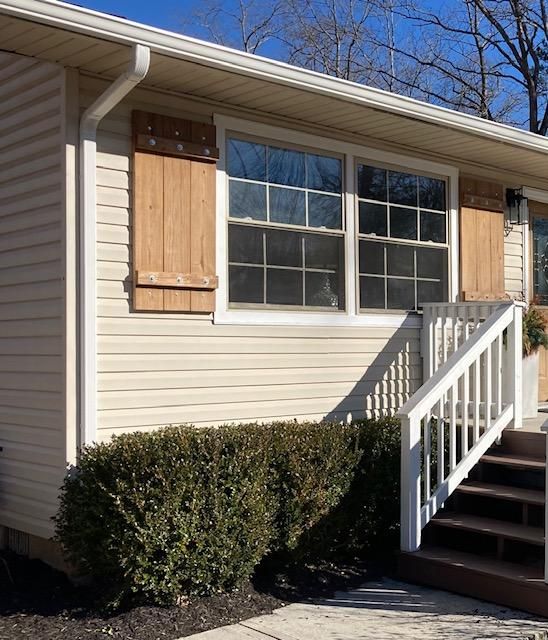 209 Magnolia Ln, Lafollette, TN 37766