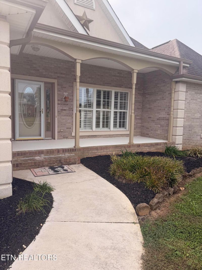 209 Meadow Ln, Madisonville, TN 37354
