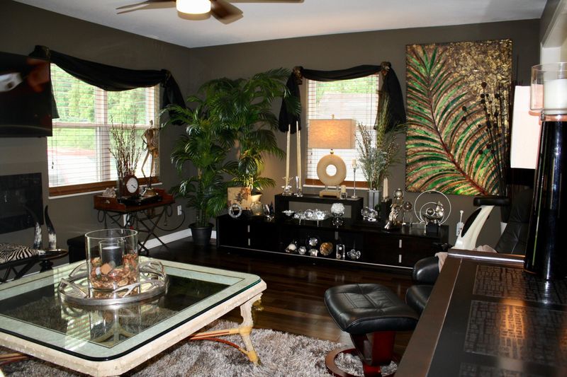 209 N Douglas Ave, Rockwood, TN 37854