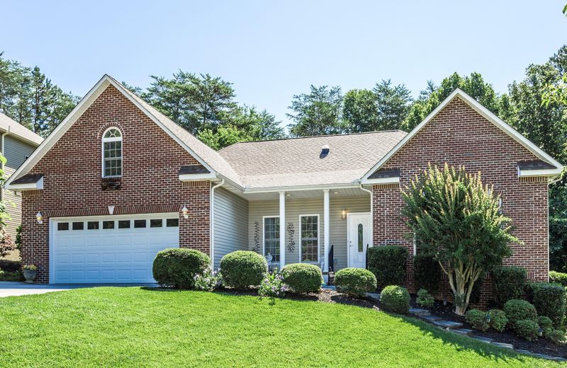 209 Okema Tc, Loudon, TN 37774