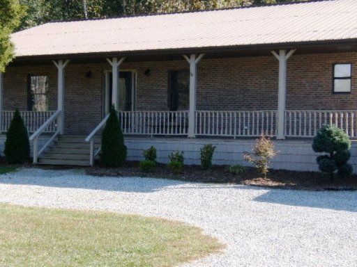 209 Old Waller Ferry Rd, Lenoir City, TN 37771