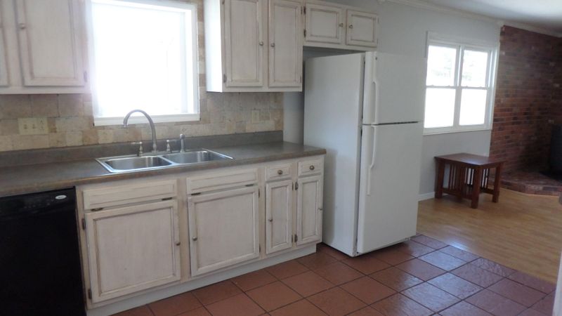 209 Poplar Creek Rd, Oliver Springs, TN 37840