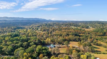 209 Ridge Rd, Maryville, TN 37803