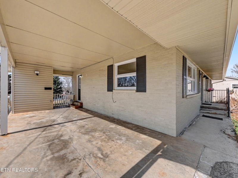 209 Wakefield Rd, Knoxville, TN 37922