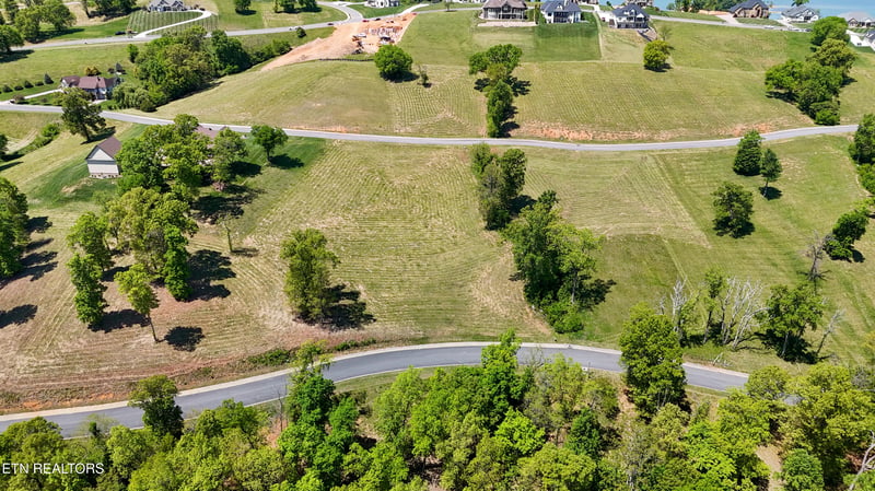 2093 Edgewater Sound, Morristown, TN 37814