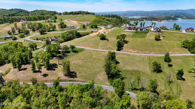 2093 Edgewater Sound, Morristown, TN 37814
