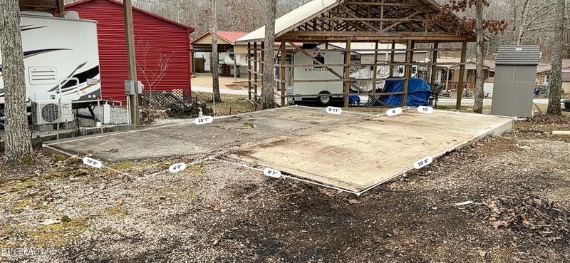 21 Sarvis Rd, Crossville, TN 38571