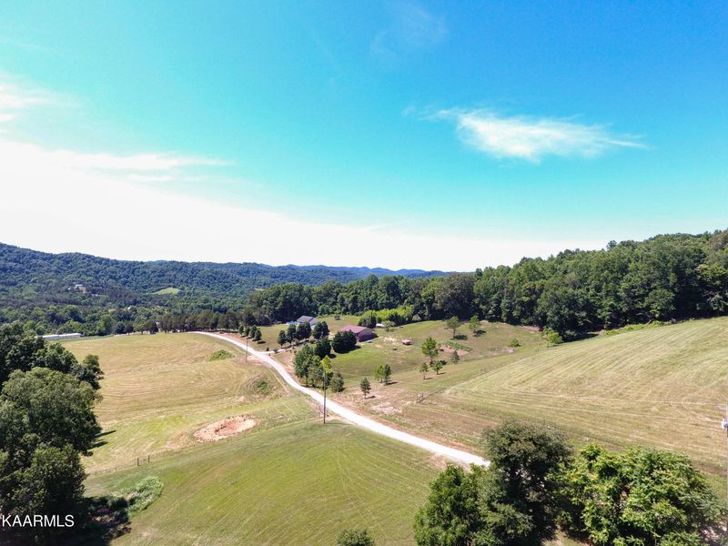 210 A J Ln, Maynardville, TN 37807