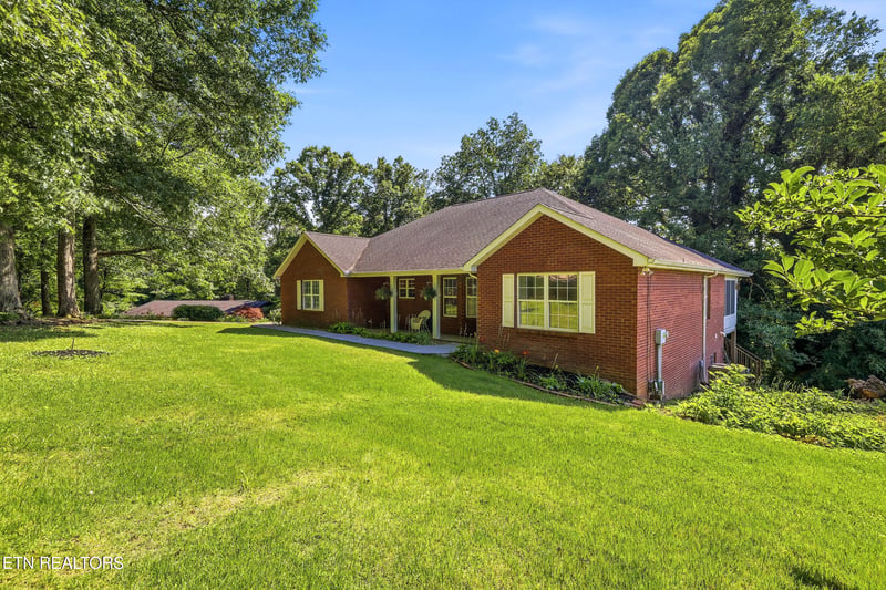 210 Bethel Church Rd, Townsend, TN 37882