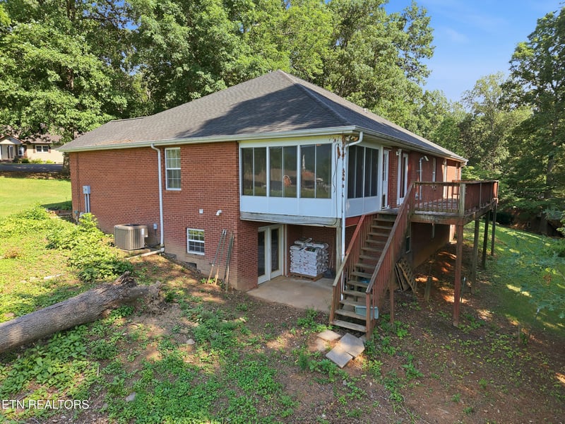 210 Bethel Church Rd, Townsend, TN 37882