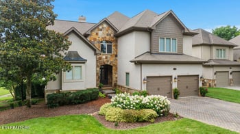 210 Casa Del Lago Way, Lenoir City, TN 37772
