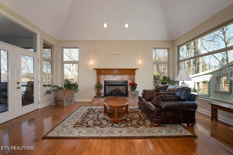 210 Dudala Way, Loudon, TN 37774