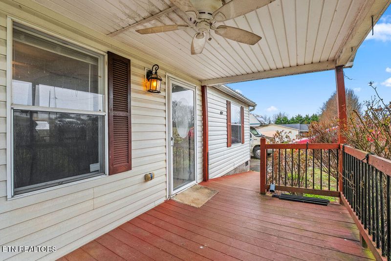 210 Hill Loop, Madisonville, TN 37354