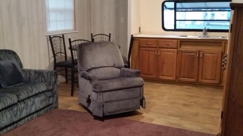 210 Honeysuckle Rd, Crossville, TN 38571