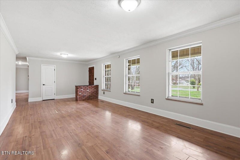 210 Hood St, Maryville, TN 37803