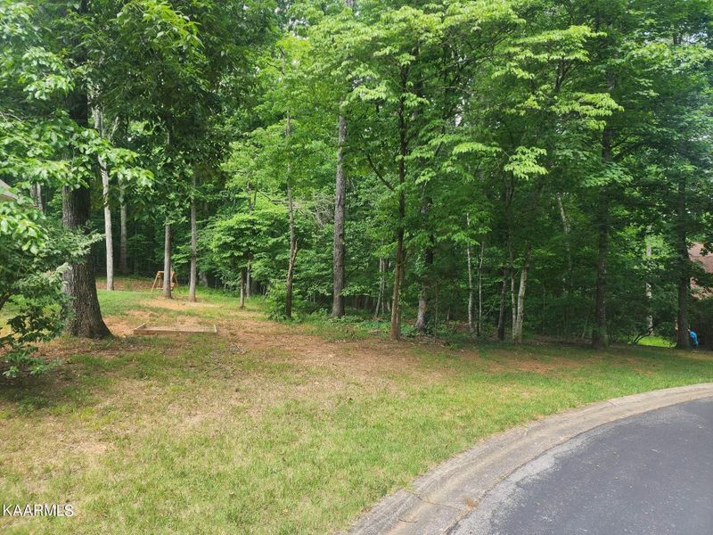 210 Ottawa Pl, Loudon, TN 37774