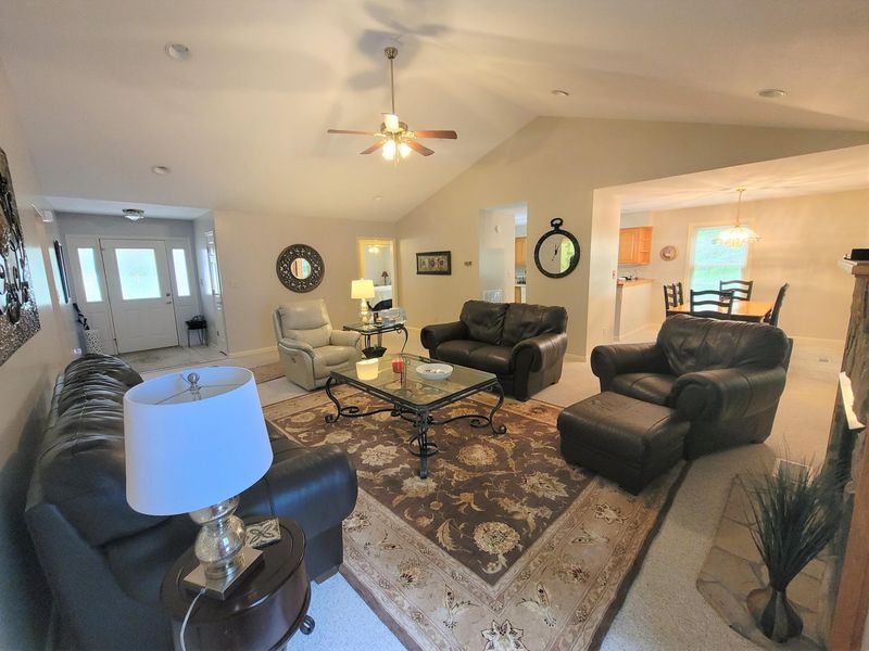 210 Seminole Vw, Loudon, TN 37774