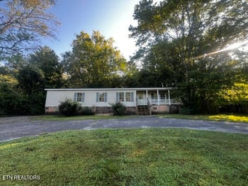 210 Stone Rd, Knoxville, TN 37920