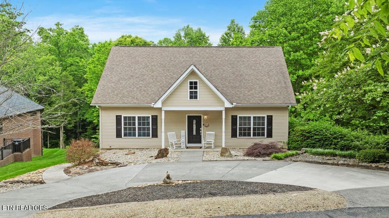 210 Wahuhu Ln, Loudon, TN 37774