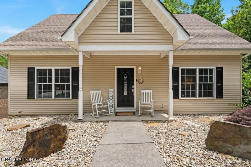 210 Wahuhu Ln, Loudon, TN 37774