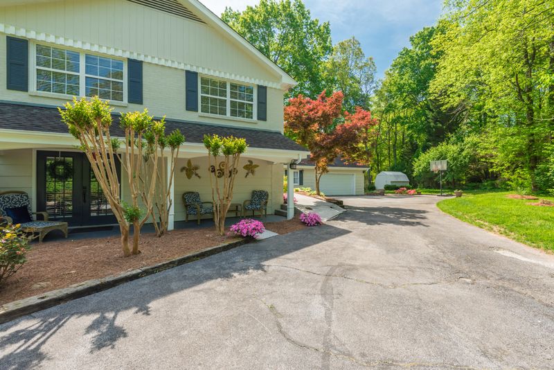 2101 Tara Hill Dr, Knoxville, TN 37919