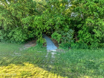 2102 Calderwood Hwy, Maryville, TN 37801