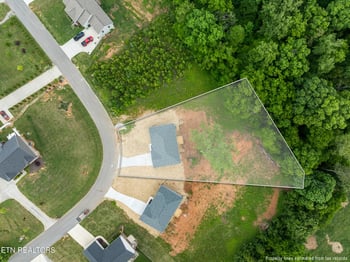2102 Kings View Loop, Seymour, TN 37865